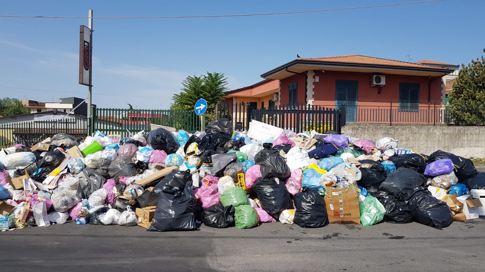 via luisella san Giovanni galermo rifiuti