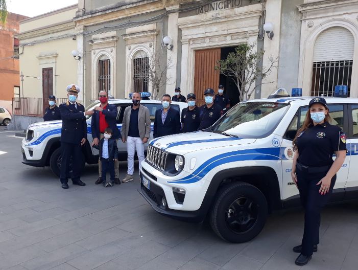 Polizia sventa incendio a San Gregorio