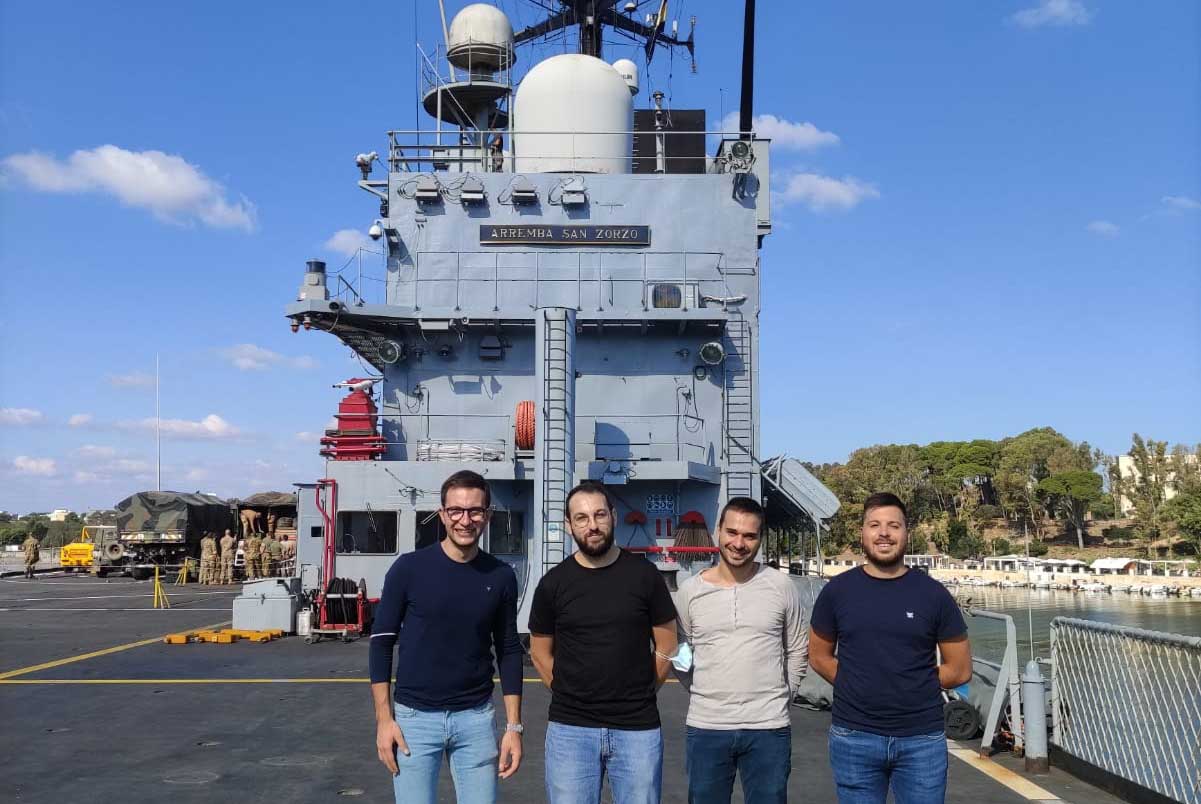 studenti su nave marina militare