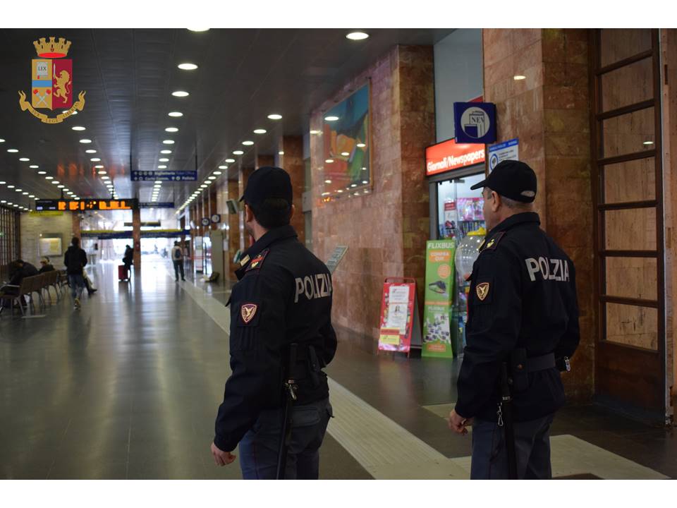 stazione messina polizia