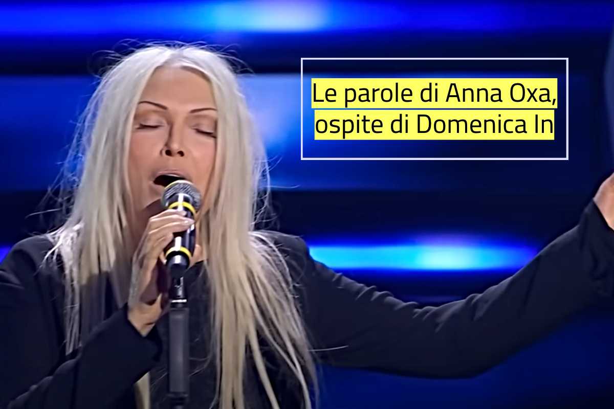 Anna Oxa durante l'esibizione all'Ariston