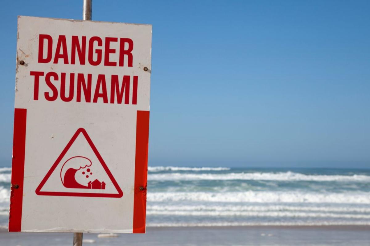 Spiaggia con pericolo Tsunami